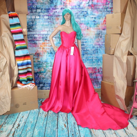 JOVANI Electric Pink Ball Gown *TRAIN*! #39493T - Picture 4 of 8